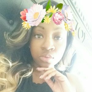 Meet your Posher, Neisha